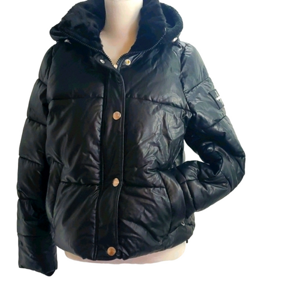 CALVIN KLEIN Logo faux leather puffer jacket - Picture 6 of 13